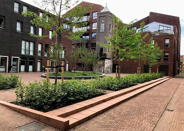 Goudse Watertoren, \'T Kleinste Woontorentje Van Nederland
